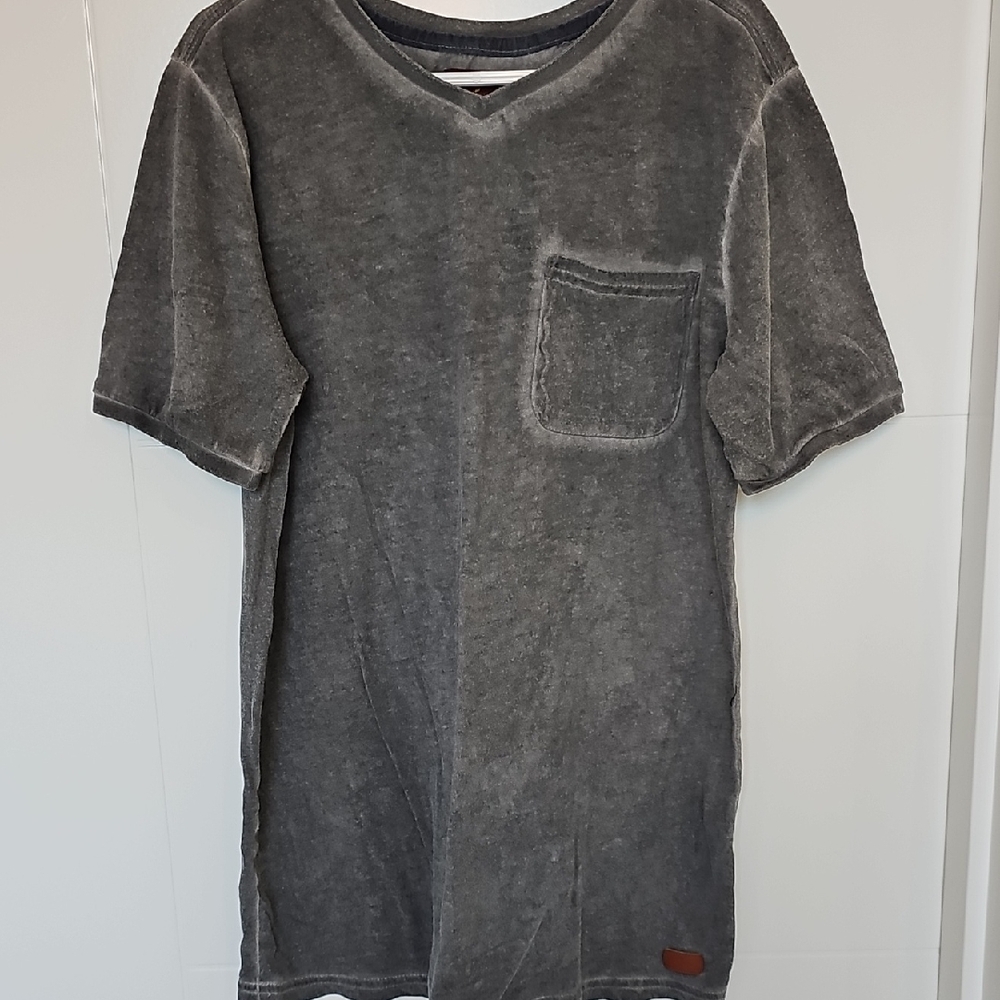 7 for all Mankind Distressed Faded Black V-Neck T Shirt Boys L